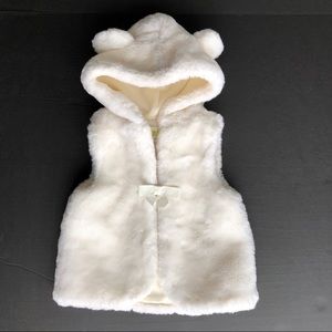 Crazy 8 fur vest